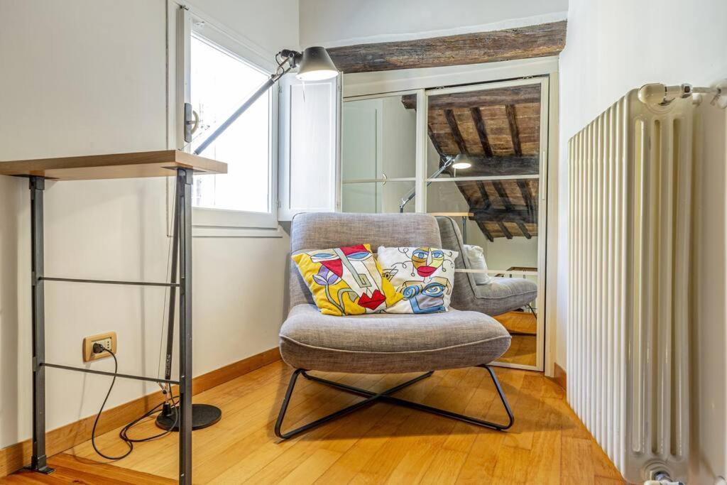 Monti - Stunning Loft In The Heart Of Rome's Monti Apartment