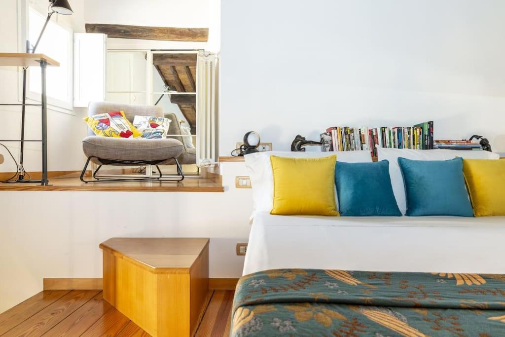 Apartment Monti - Stunning Loft In The Heart Of Rome's Monti *